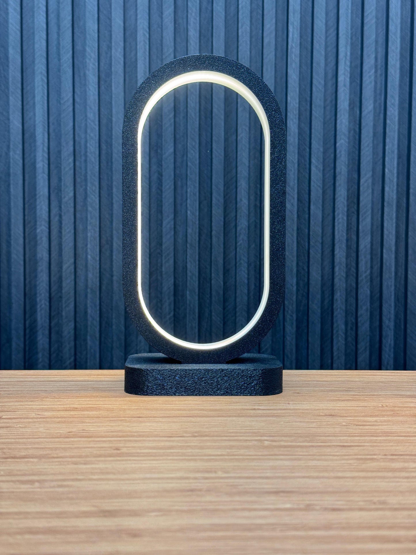 Loop Lamp